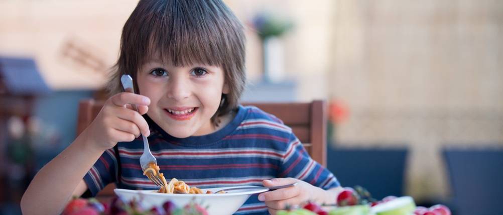 Kindergeschirr im Vergleich