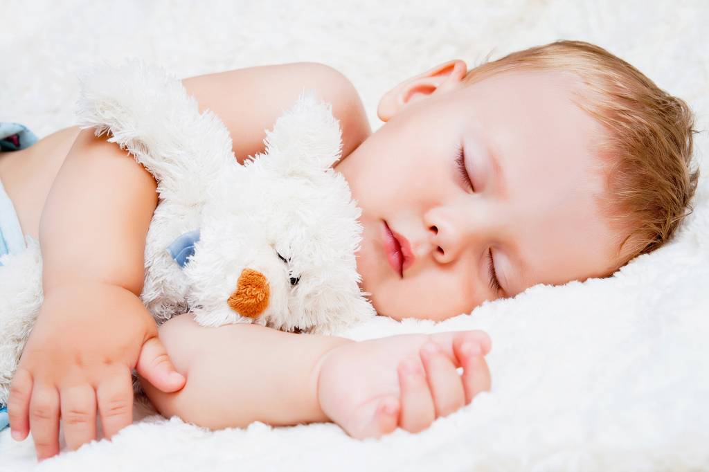 kinderkissen schlafkissen baby
