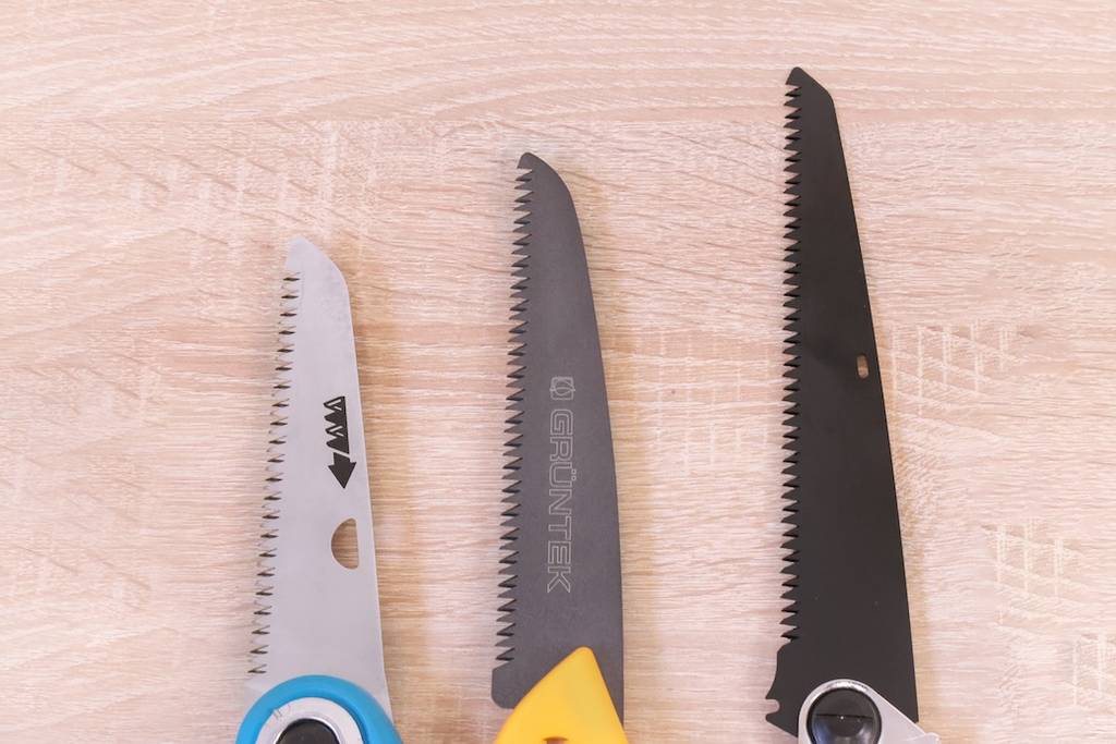 Klappsäge-Test-Material-Sägeblatt