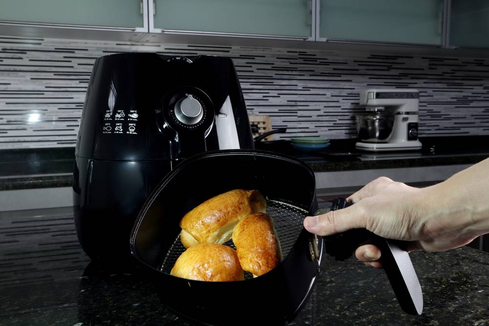 Klarstein-Heißluftfritteuse-Test: in der Heißluft-Fritteuse gebackene Brötchen