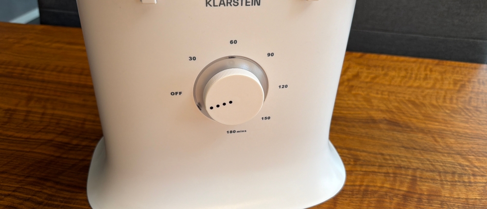 Ein Drehregler an der Klarstein ShirtButler Deluxe