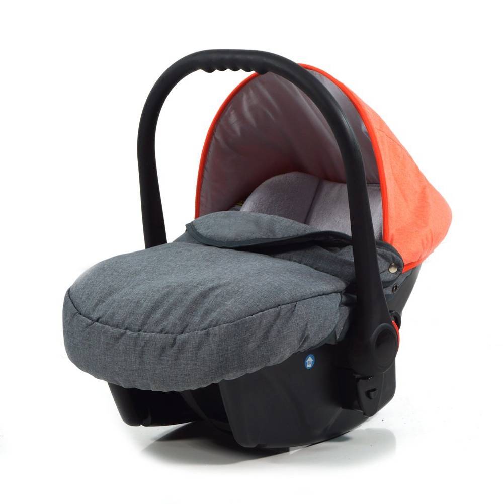 Die Babyschale Voletto von Knorrtoys.