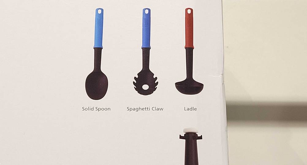 Kochlöffel-Set im Test: Nahaufnahme der Infografik auf der Verpackung.