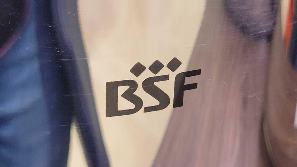 Kochtopf 5 Liter getestet: Nahaufnahme des Logos.