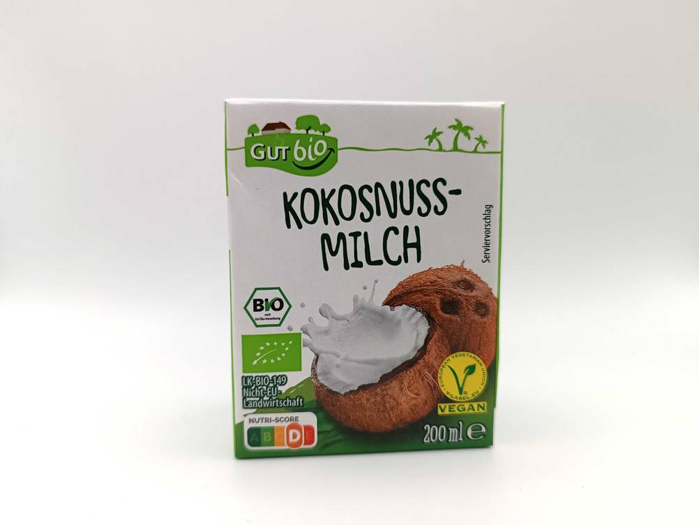 eine Packung Kokosmilch