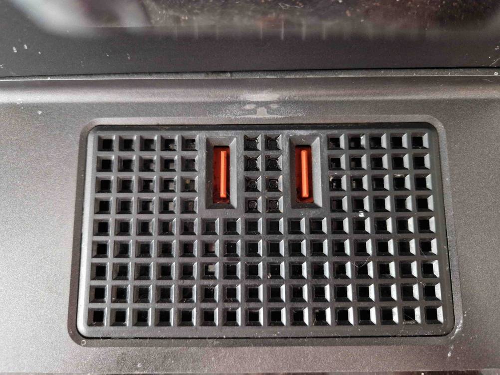 Im Test: Ablauf der Krups-Kaffeemaschine in Detailansicht