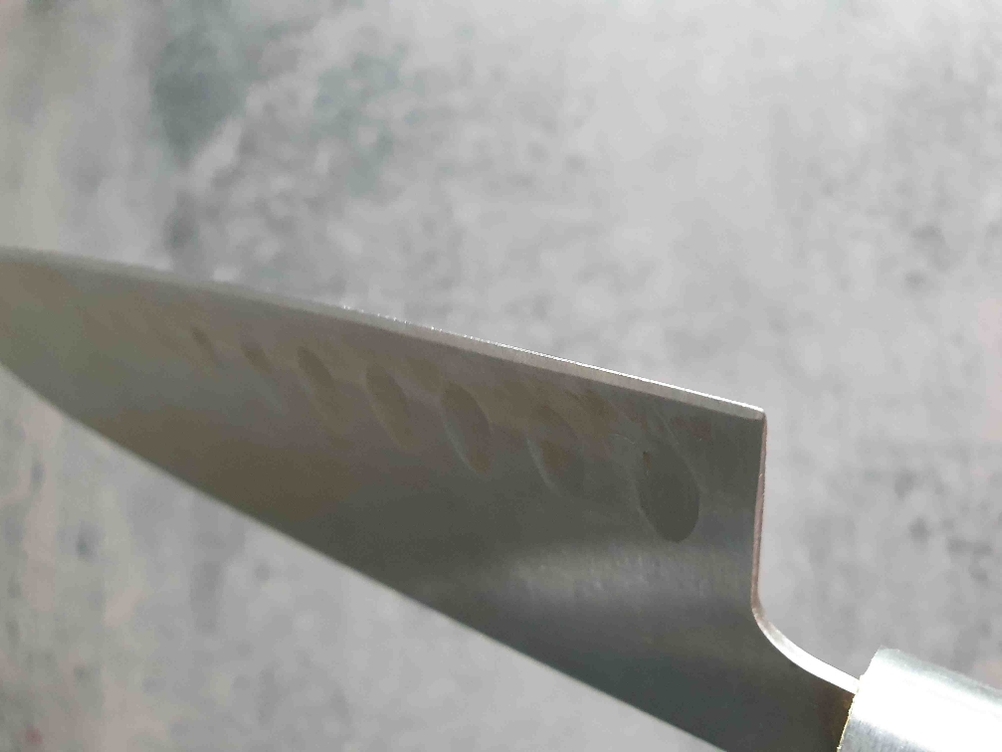 Küchenmesser-Test: Nahaufnahme der Klinge.