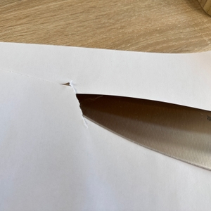 Das WMF Grand Gourmet schafft einen Schnitt durchs Papier kaum.