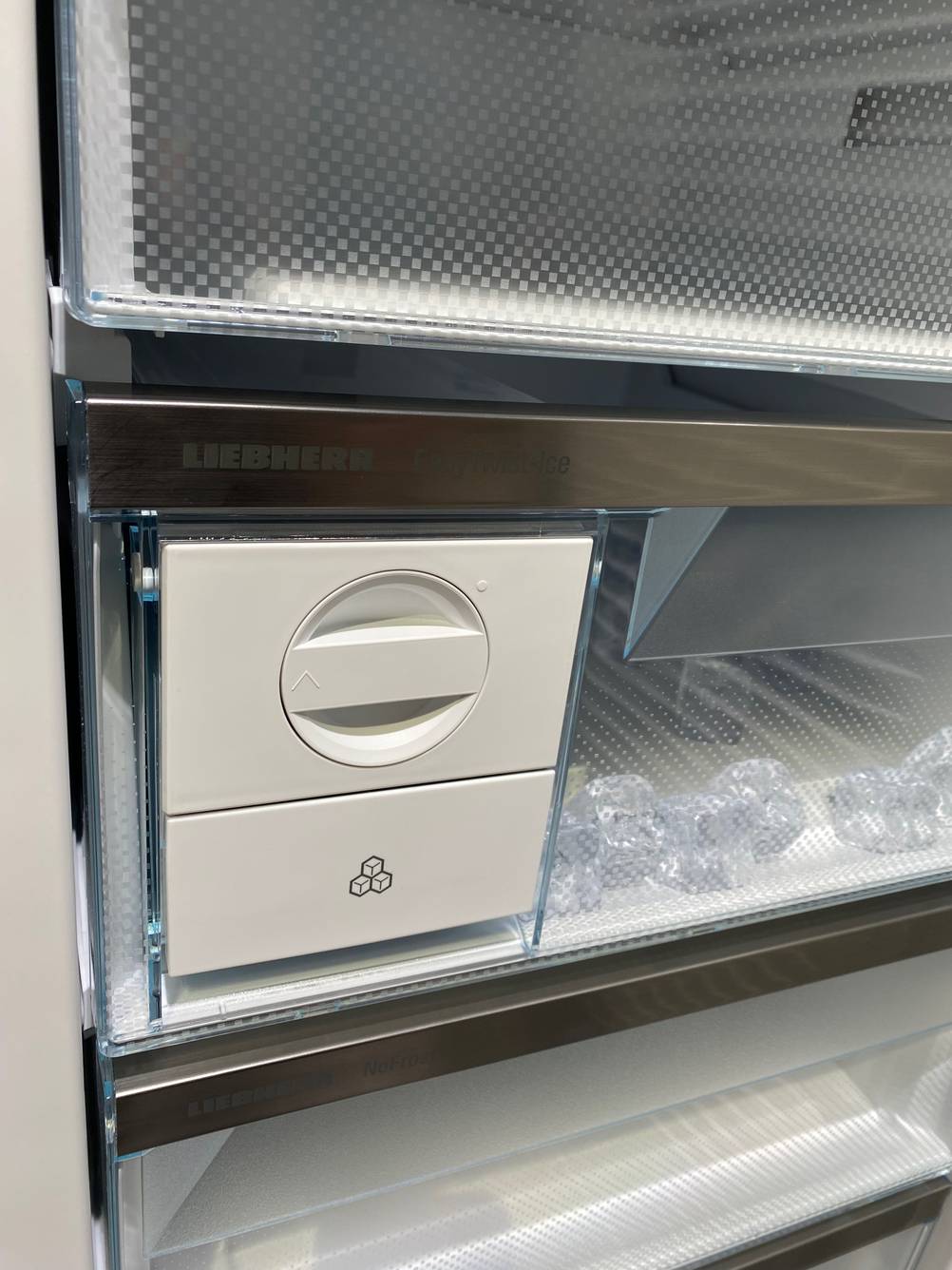 Gefrierfächer von einem getesteten Kühlschrank.