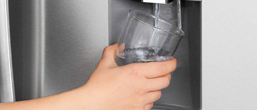 Kühlschrank mit Wasserspender test