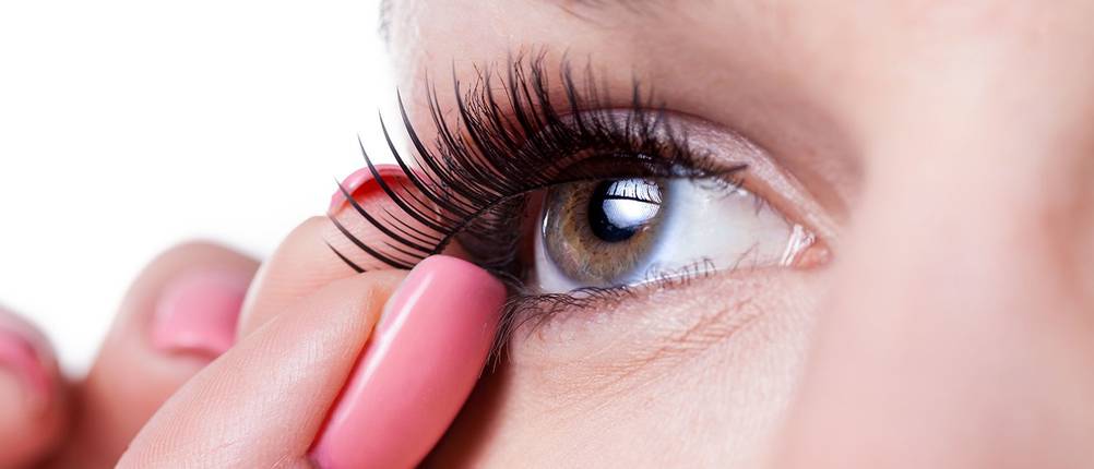 Künstliche Wimpern Test