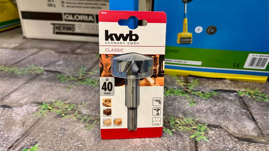 Auf einem getesteten Forstnerbohrer-40-mm ist die Größe eingraviert.