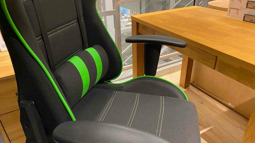 Gaming-Stuhl im Test: Nahansicht der Sitzfläche eines Stuhls.
