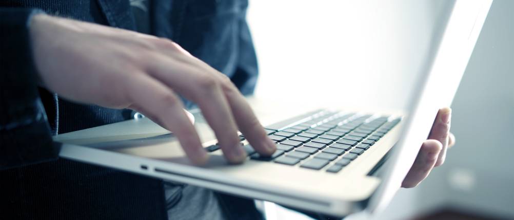 Apple Macbook Ultrabook