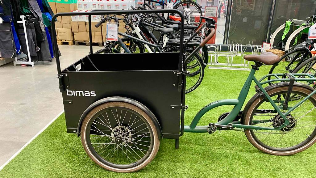 Ein getestetes Lastenrad mit einem Sitzplatz und verschiedenen Gängen.