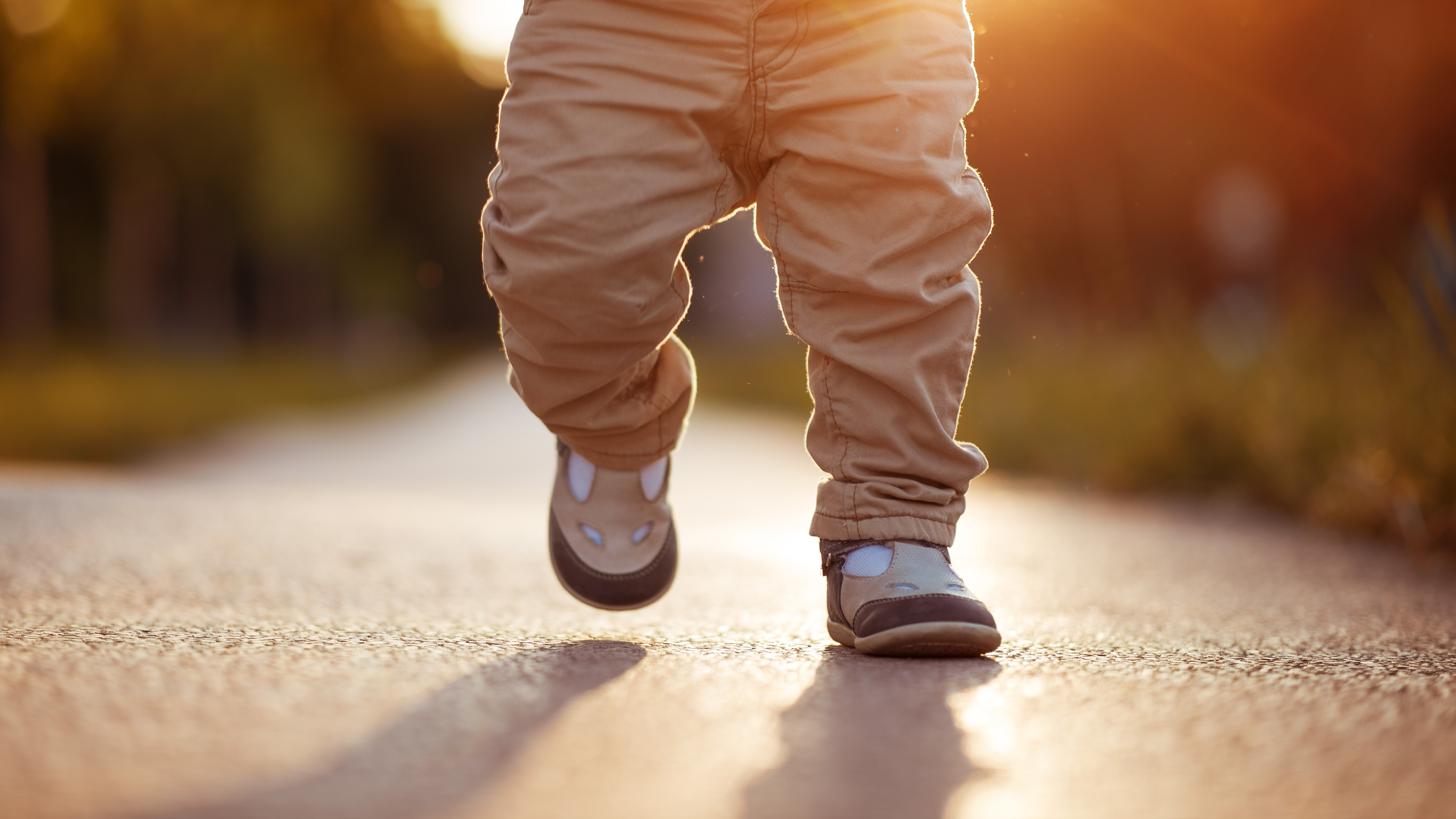 Beck Baby Lauflernschuh Mit Traktor-Motiv - Süße Krabbelschuhe Aus Weichem Rindsleder Für Jungen