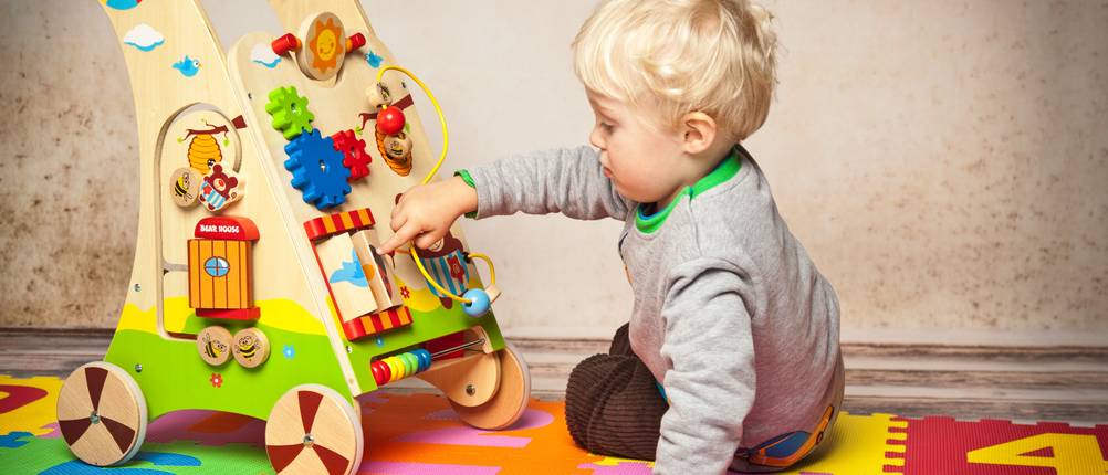 Lauflernwagen Holz Test