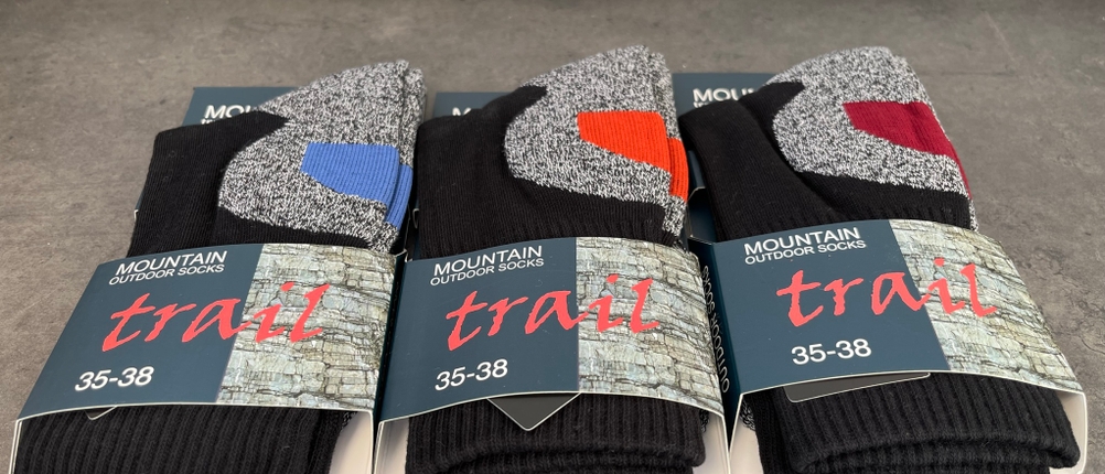 Laufsocken sind auch in vergleichsweise preisgünstigen Sets mit unterschiedlichen Farbakzenten erhältlich.