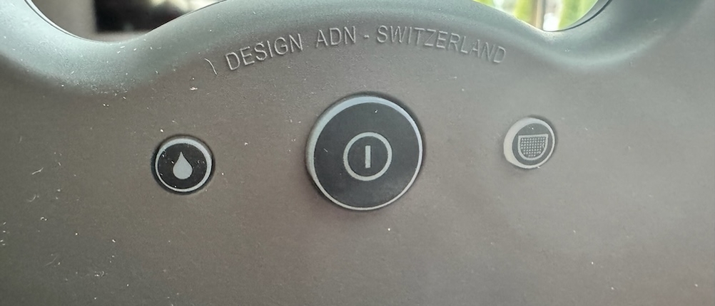 Bedienknöpfe der Laurastar Lift Original Red