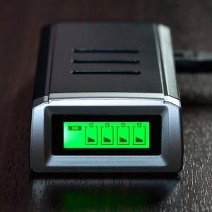 lcd-display-ladegeraet