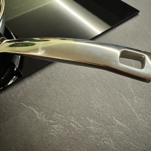 Stiel der Le Creuset 96200228001100