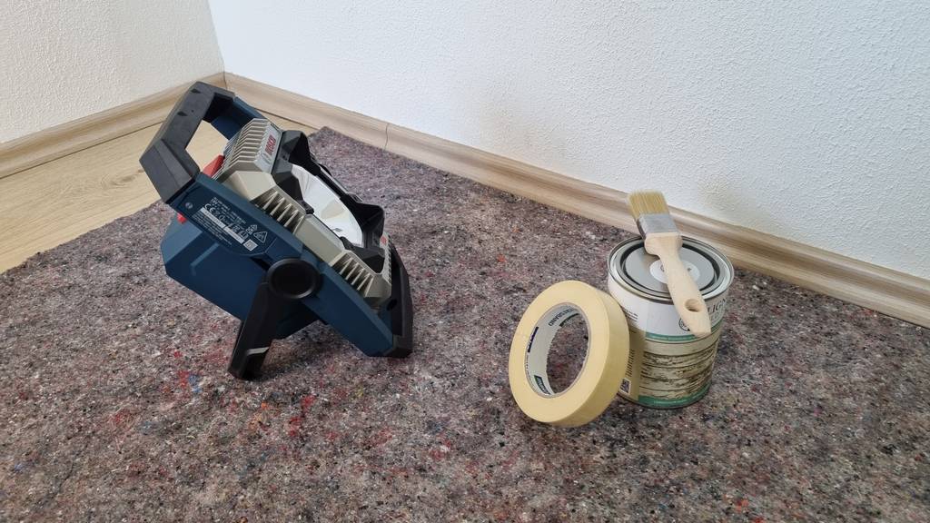 Zum Renovieren sind helle LED-Strahler besonders gut geeignet.