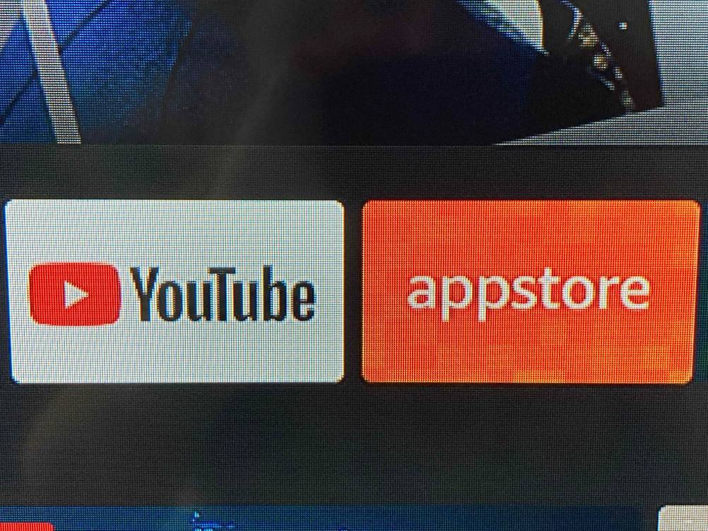 LED-Fernseher im Test: Nahaufnahme zweier App-Icons