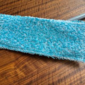 Das Pad am Bodenwischer des Leifheit Set Clean Twist M