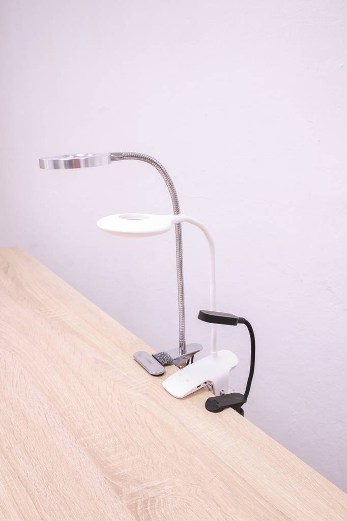 Leselampen mit Schwanenhals