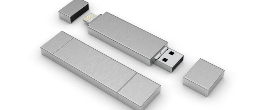 lightning-usb-stick-test