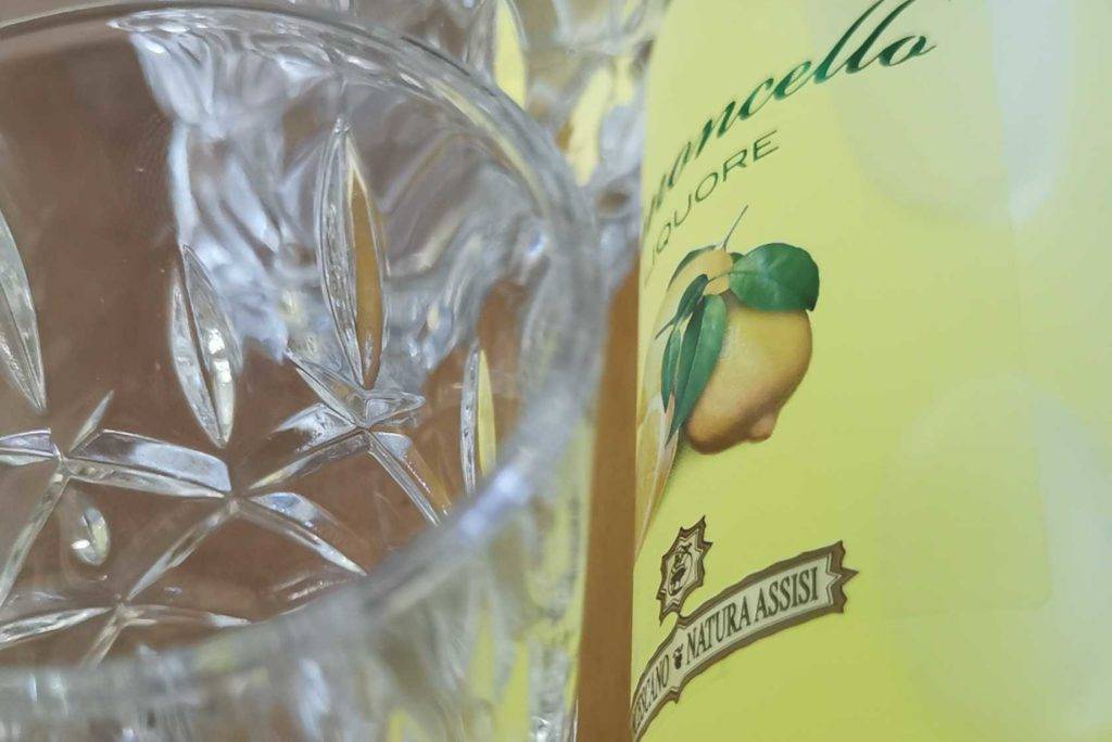 limoncello-kalt-trinken