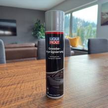 LIQUI MOLY 1594 auf dem Tisch stehend