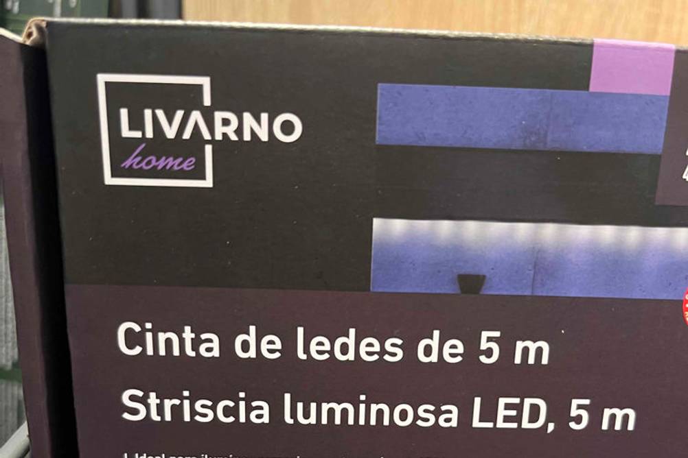 Led-Lichtschlauch im Test: Detailansicht der Verpackung.