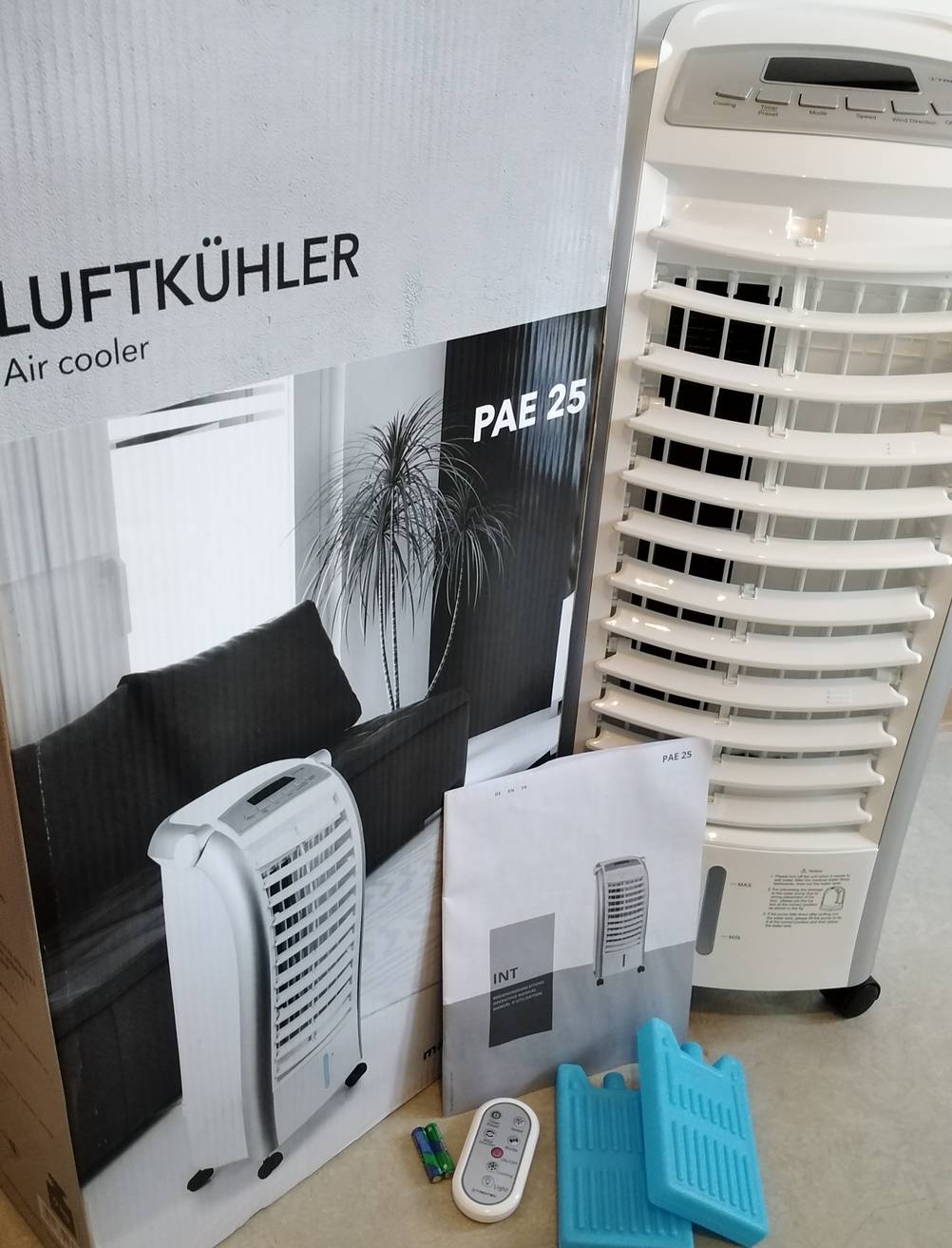 Ein Trotec PAE 25 Luftkühler mit dem mitgeliefertem Zubehör im Test.