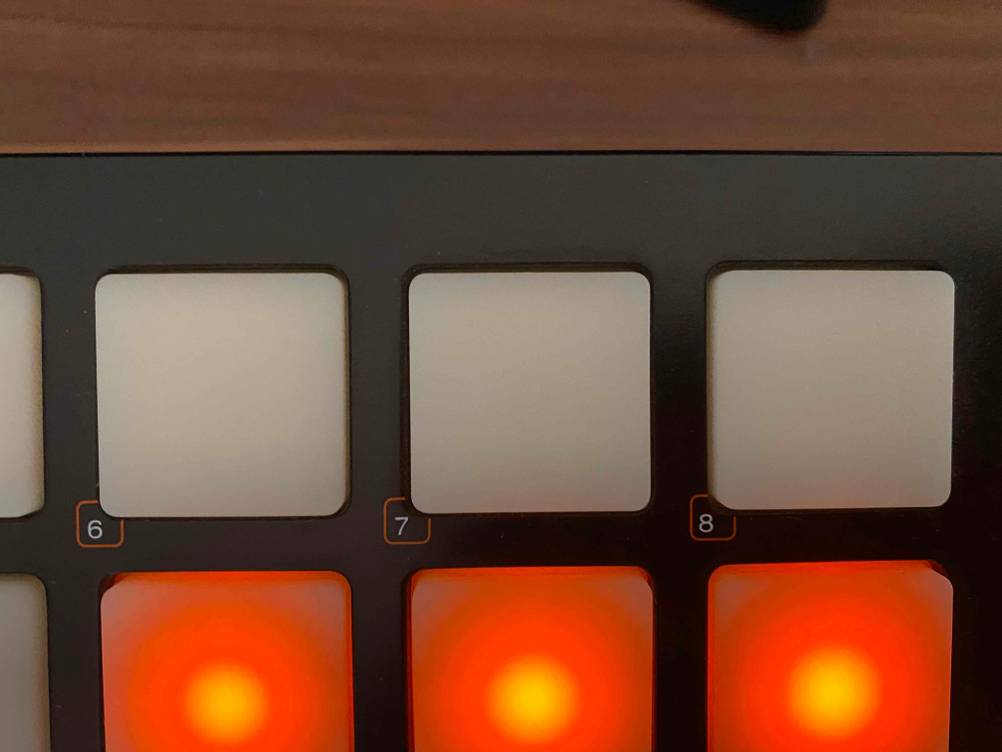 Einstelltasten eines getesteten Midi-Keyboards im Detail.