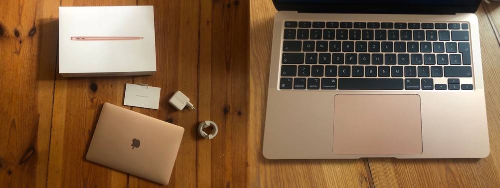 Ein MacBook mit Verpackung im Test.
