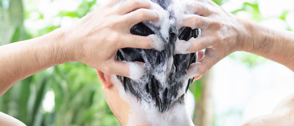 Männer-Shampoo gegen Haarausfall Test