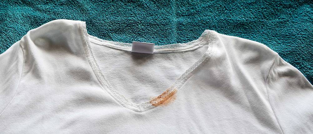 make-up-flecken-entfernen-rausbekommen