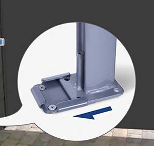 Eine einfache Bodenhalterung ist genug um einen sicheren Stand zu gewährleisten.