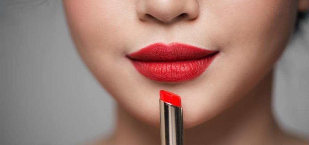 Matter-Lippenstift-Test