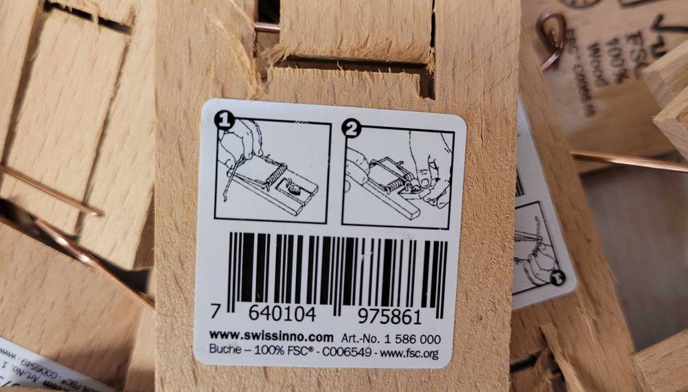 Mausefalle getestet: Nahaufnahme Grafiken über die Anwendung auf der Rückseite.