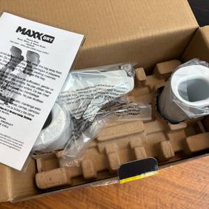 Der geöffnete Karton vom MaxxDry-Hochleistungstrockner von oben