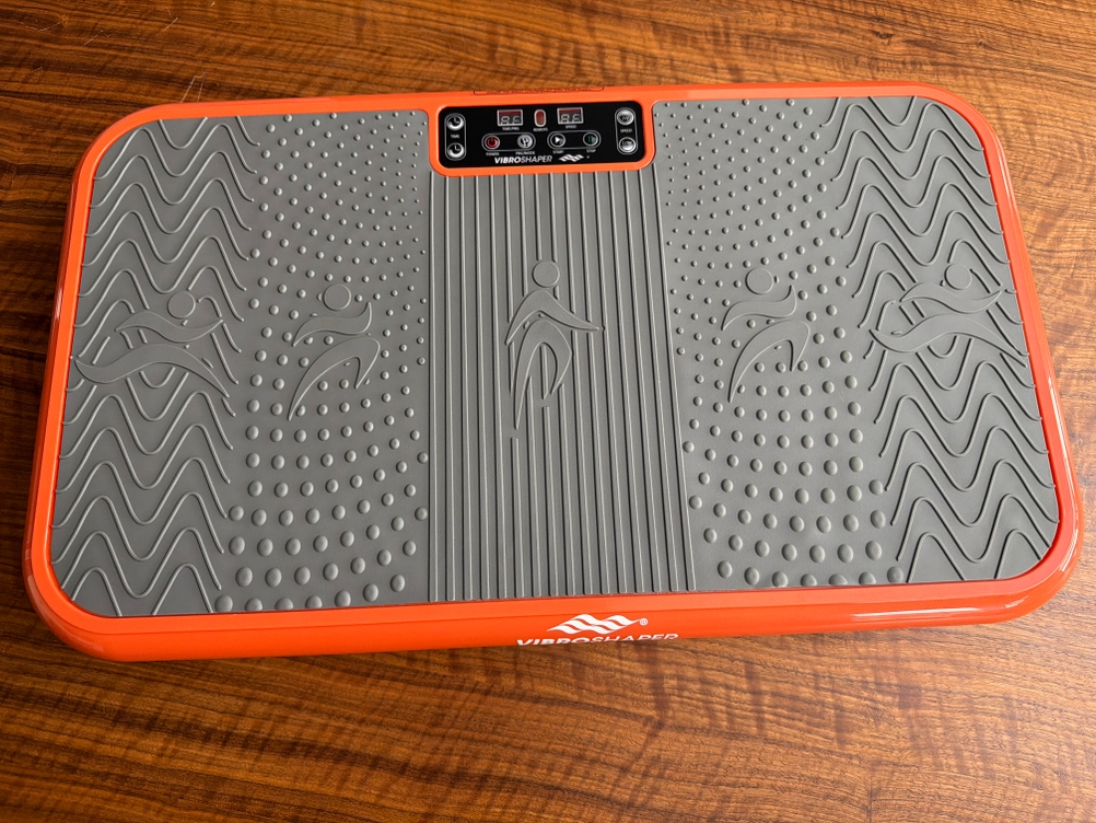 Die Oberseite der Mediashop Vibro Shaper ‎M12442.