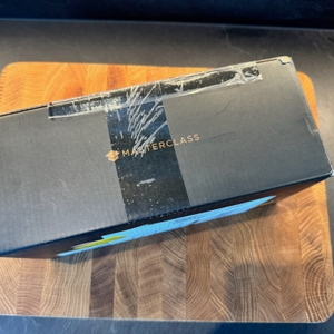 Meisterklasse-Kartoffelhacker im Karton