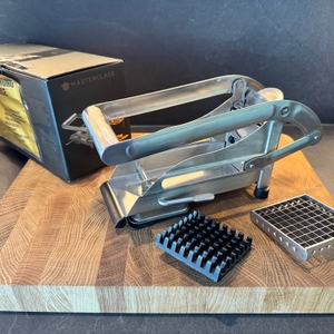 Zubehör, Karton und Meisterklasse-Kartoffelhacker