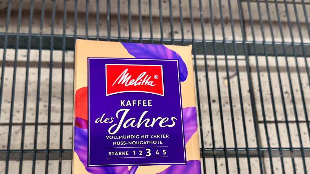 Melitta-Kaffee getestet: Nahaufnahme der Vorderseite der Verpackung mit Logo und Artikelbezeichnung.