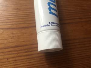 zahncreme deckel