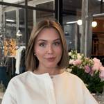 Porträt der Vergleich.org-Expertin Mia Maria Büttner