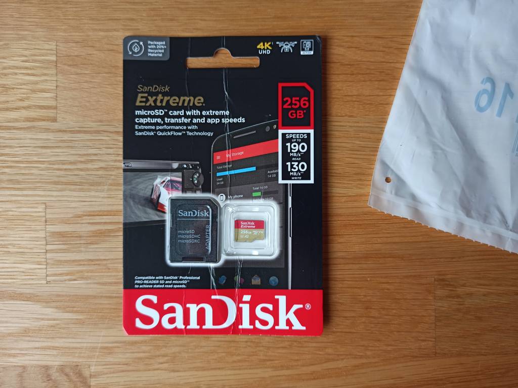 micro-sd-256gb in der Original-Verpackung.