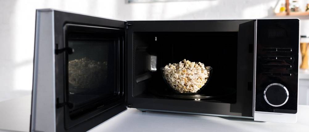 Mikrowellen-Popcorn-Test